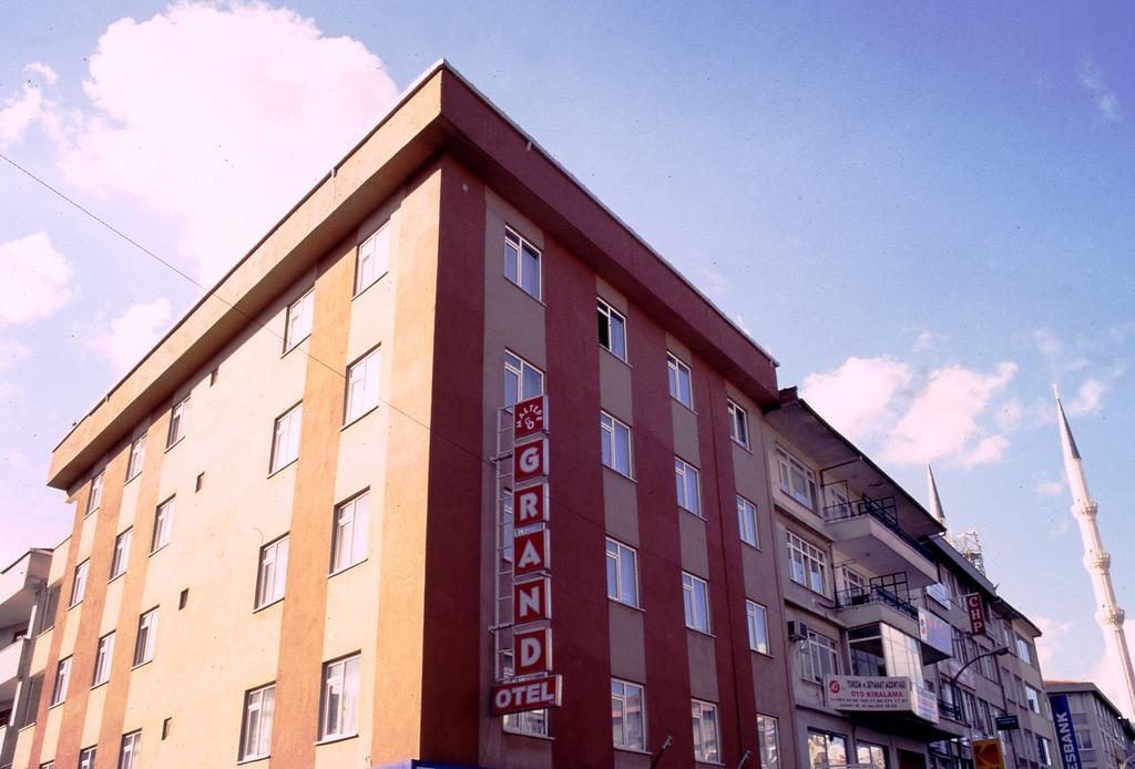 Maltepe Grand Hotel Istanbul Exterior foto